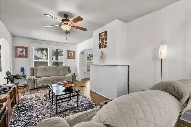 Listing Photo 8