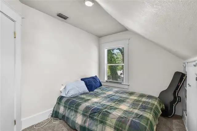 Listing Photo 44