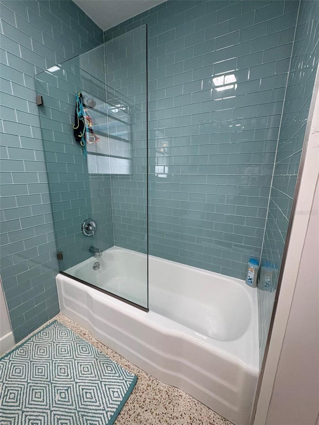 Listing Photo 22