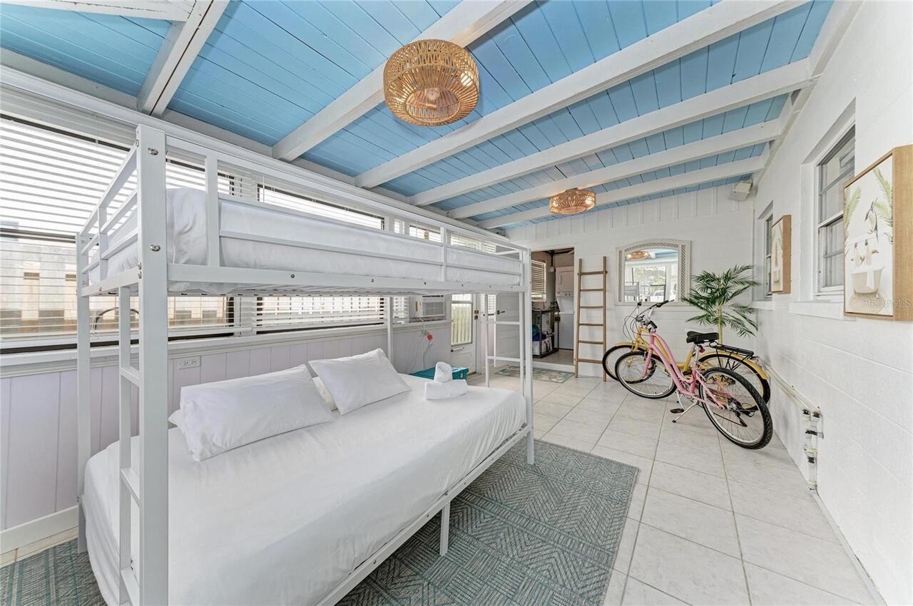 Listing Photo 23