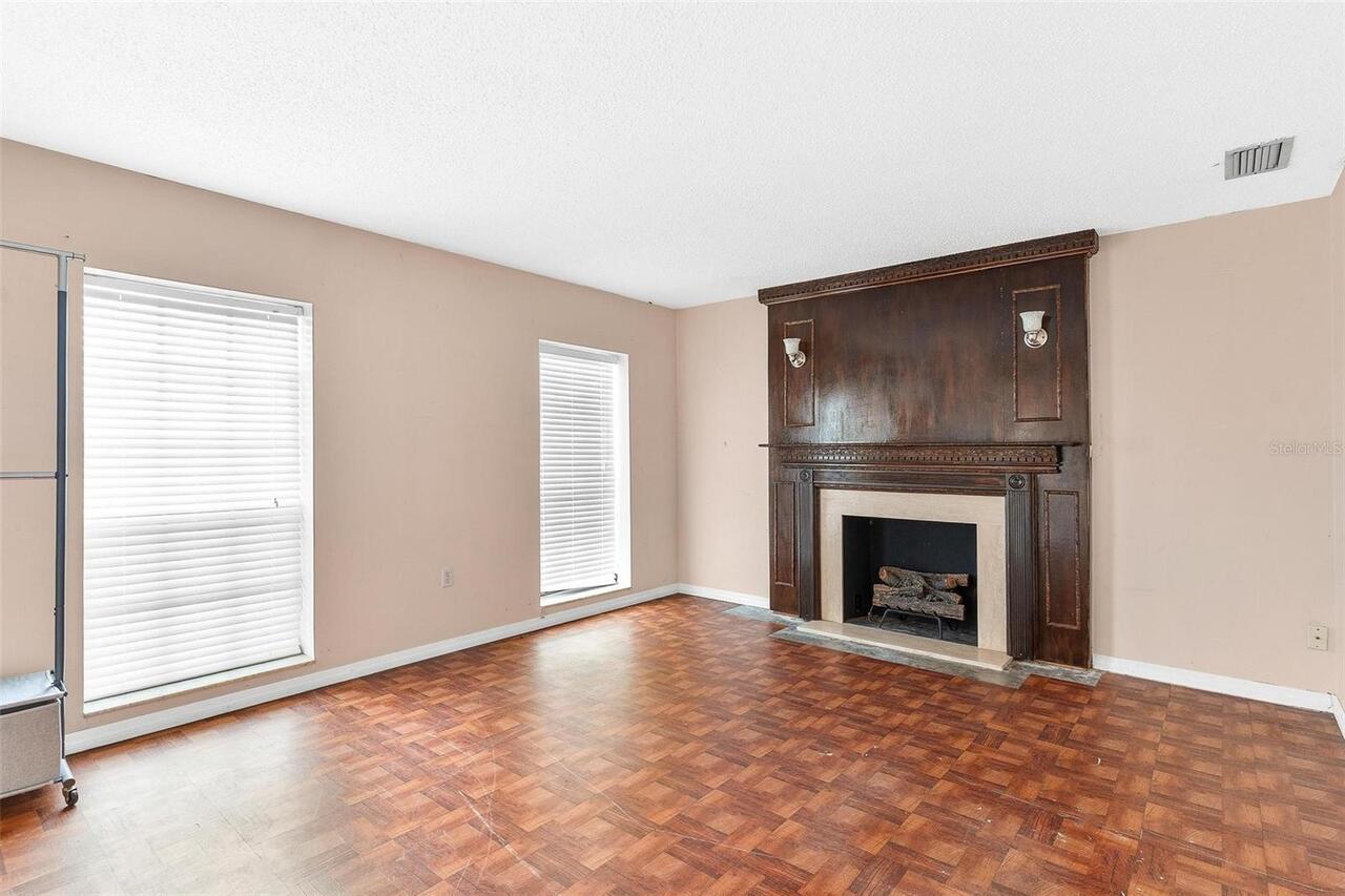 Listing Photo 7