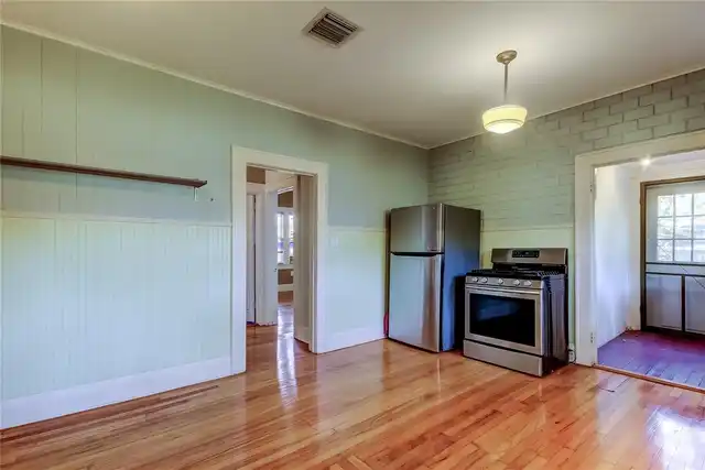Listing Photo 31