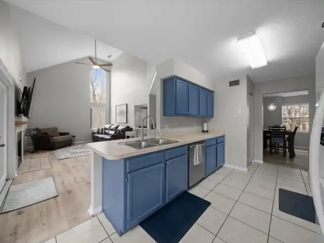 Listing Photo 16