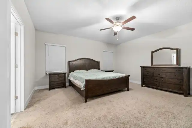 Listing Photo 16