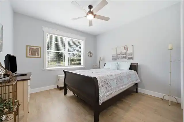 Listing Photo 38