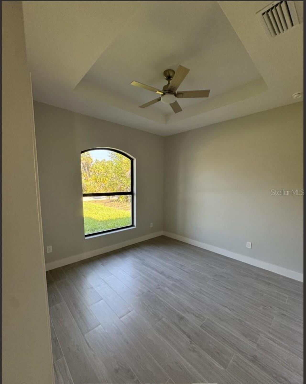 Listing Photo 24