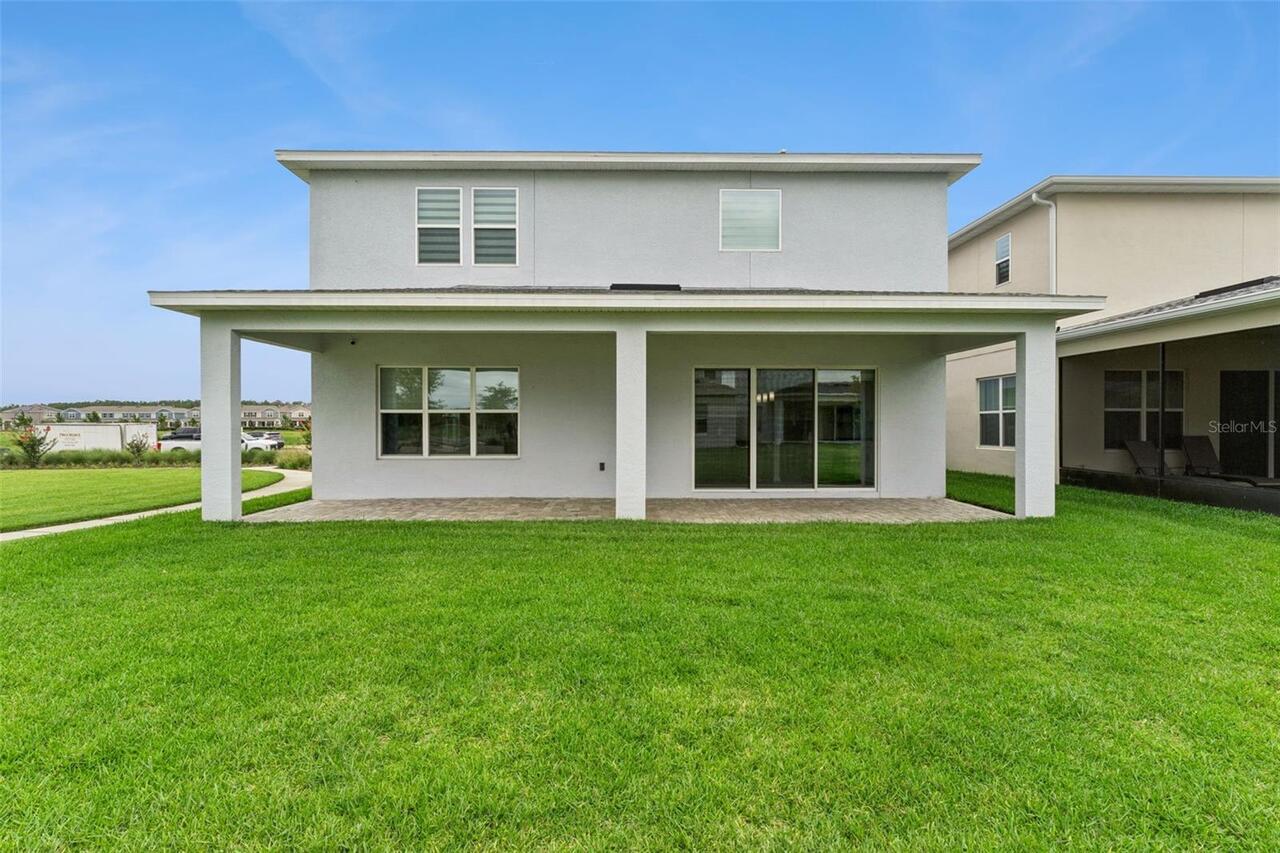 Listing Photo 10