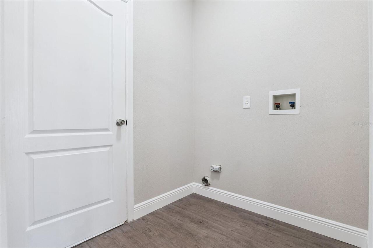 Listing Photo 37
