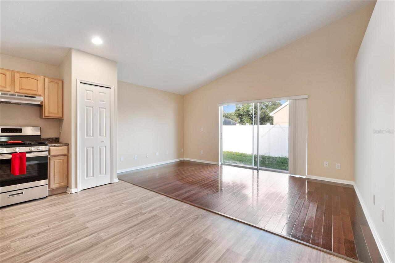 Listing Photo 9