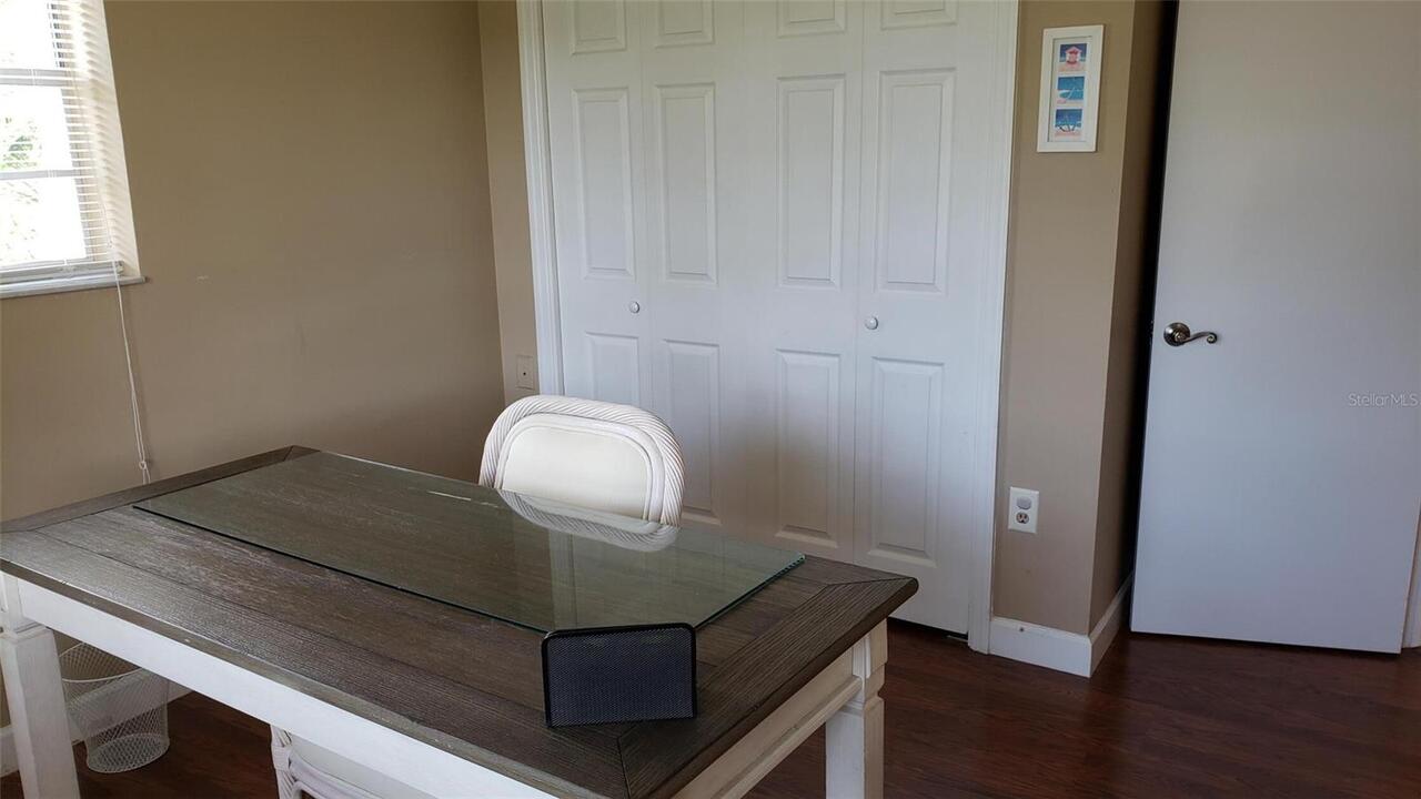 Listing Photo 9