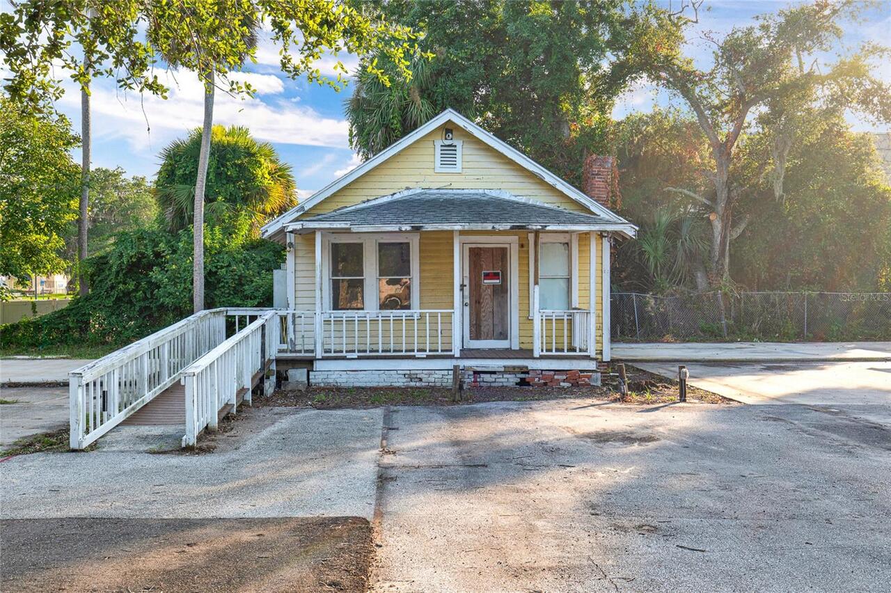 Listing Photo 11