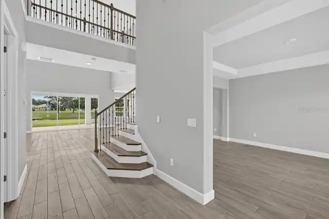 Listing Photo 23