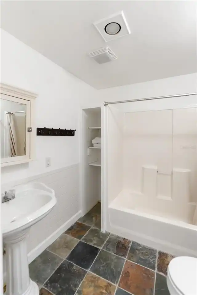 Listing Photo 31