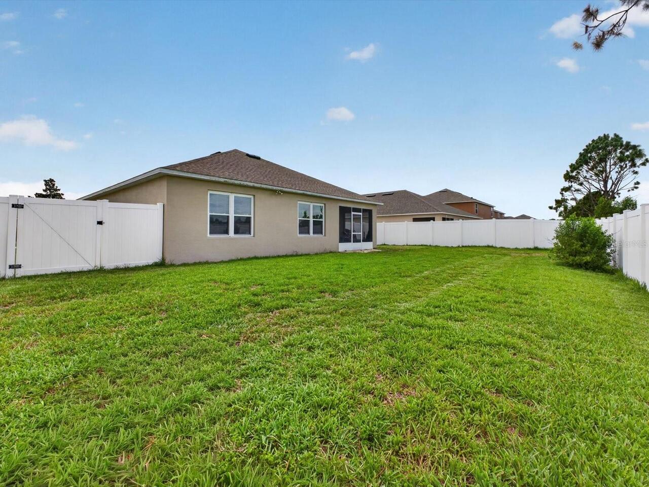 Listing Photo 28