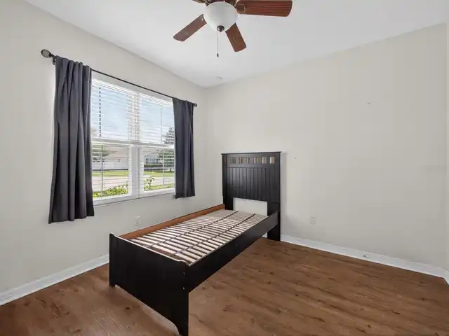 Listing Photo 19