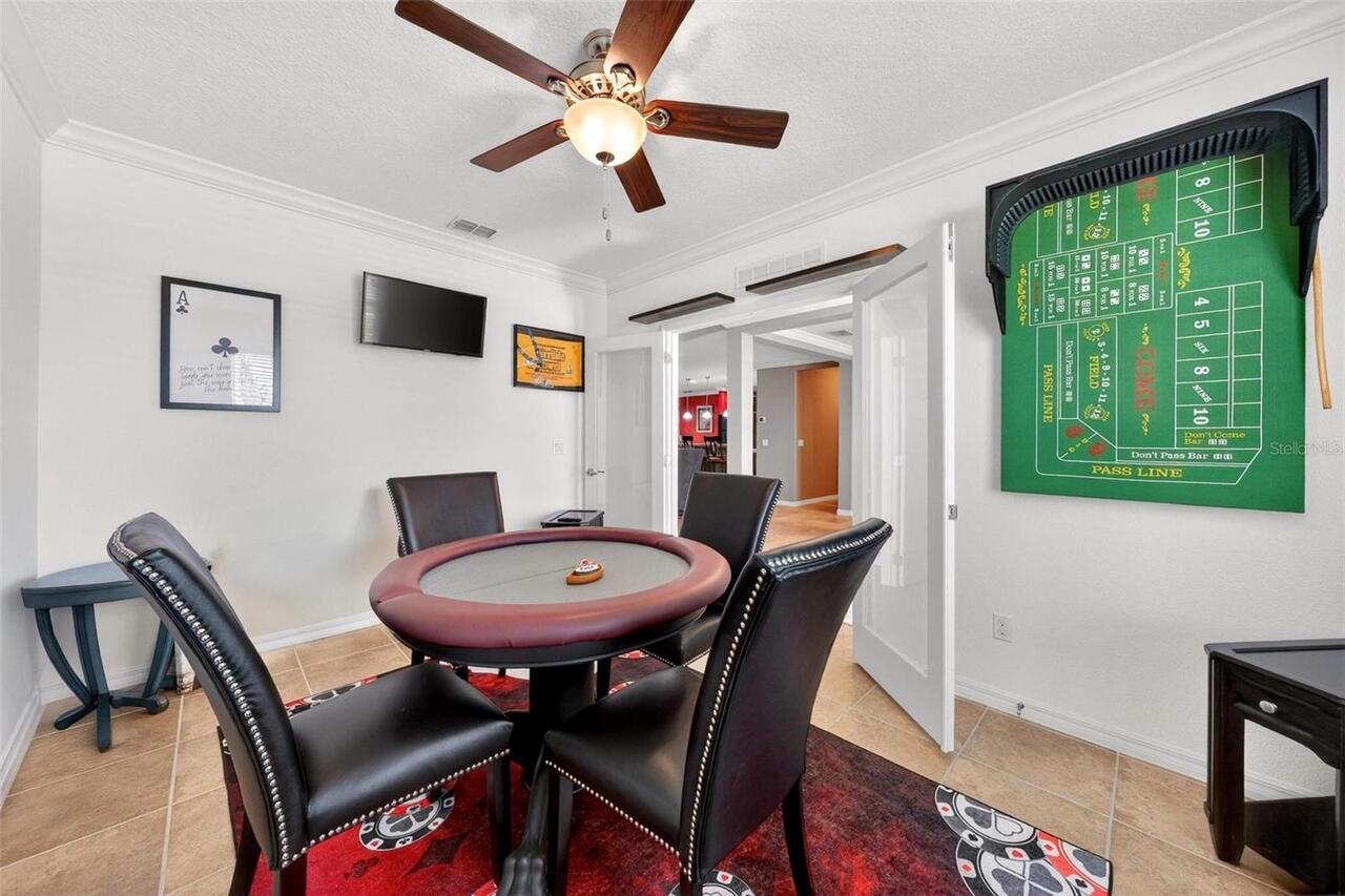 Listing Photo 9