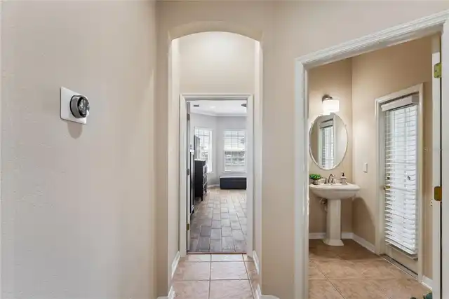 Listing Photo 28