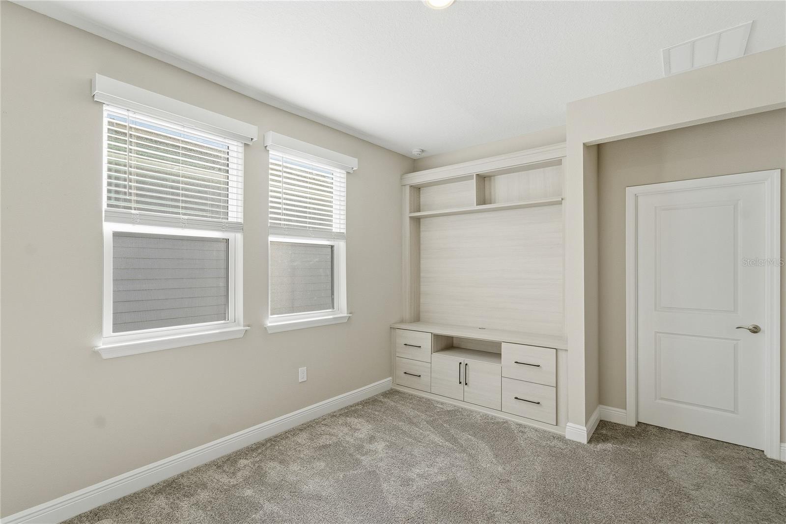 Listing Photo 23