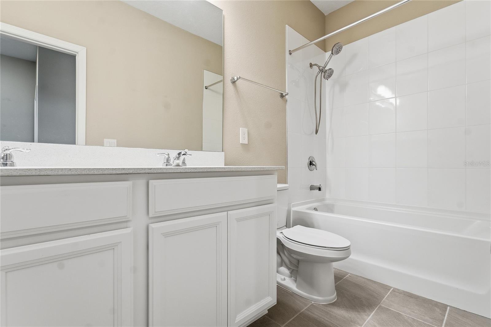 Listing Photo 38