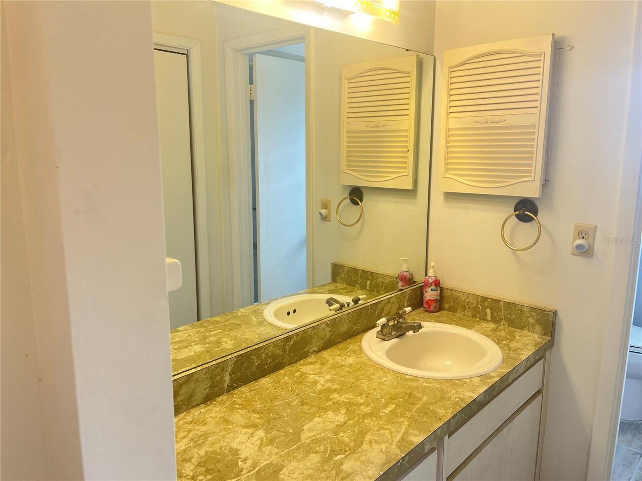 Listing Photo 9