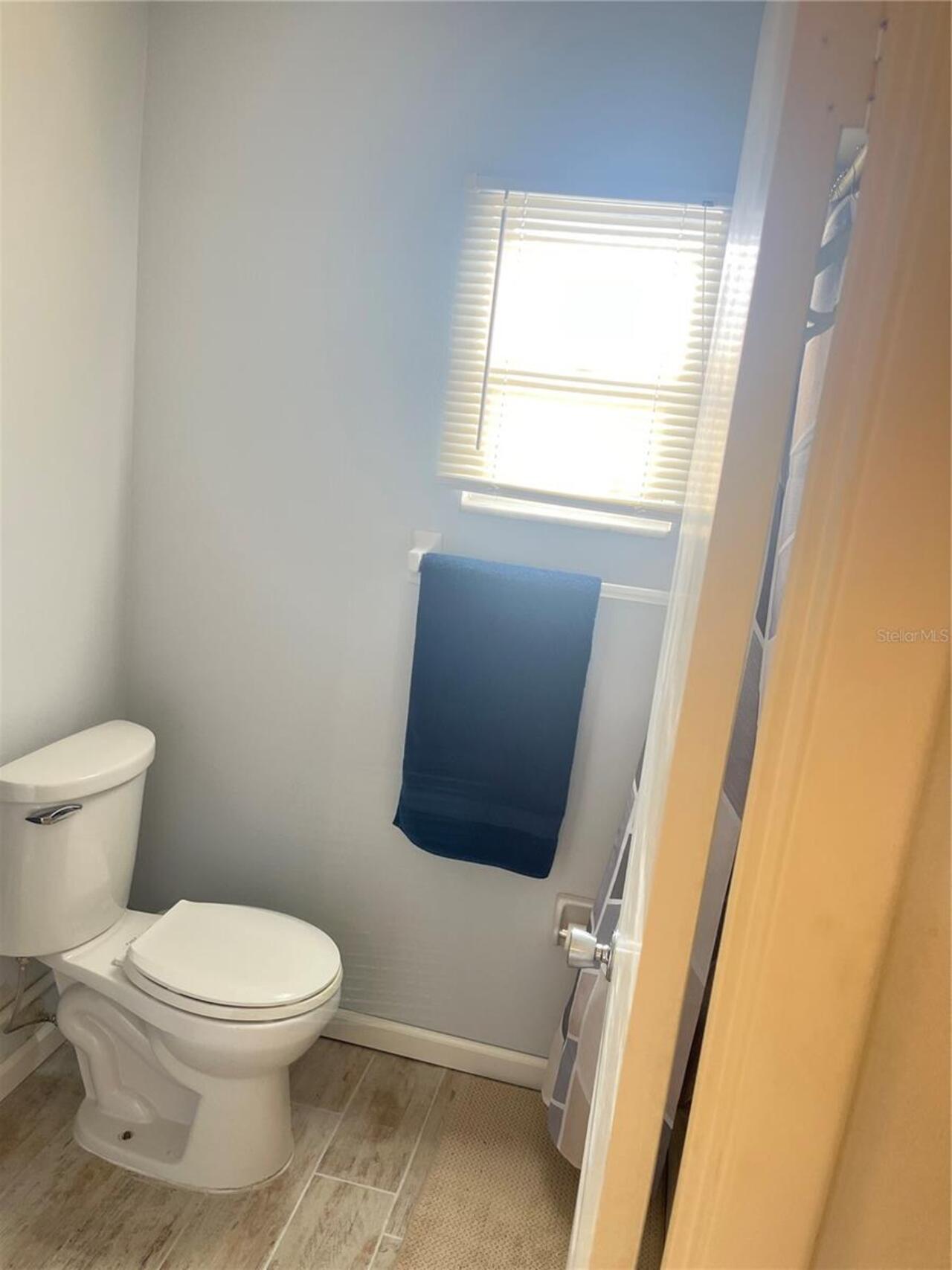 Listing Photo 11