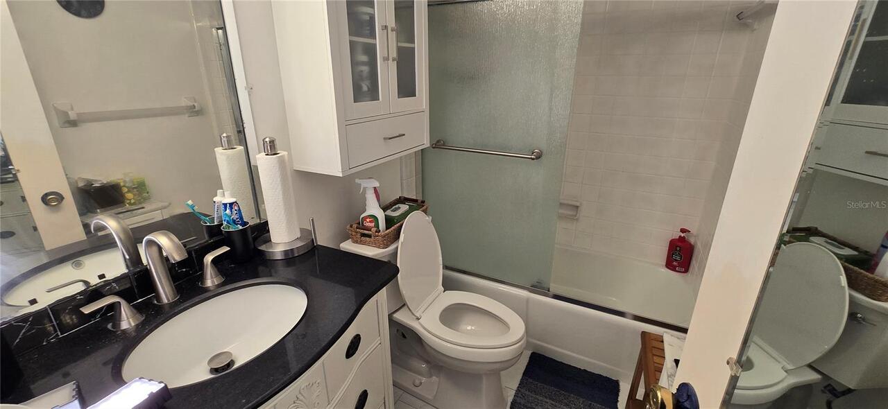 Listing Photo 6