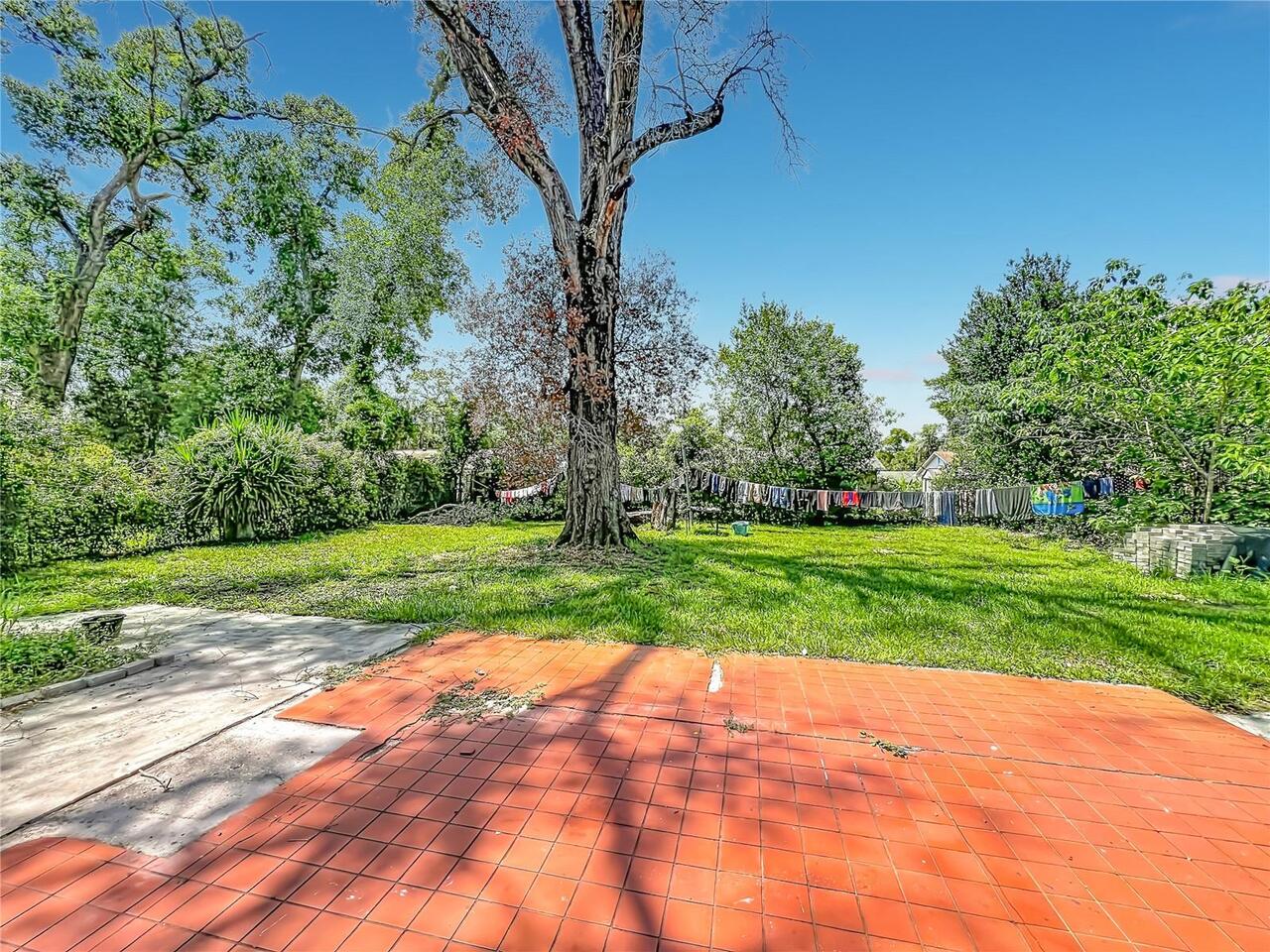 Listing Photo 16
