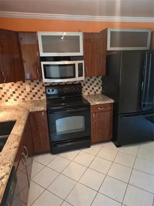 Listing Photo 35