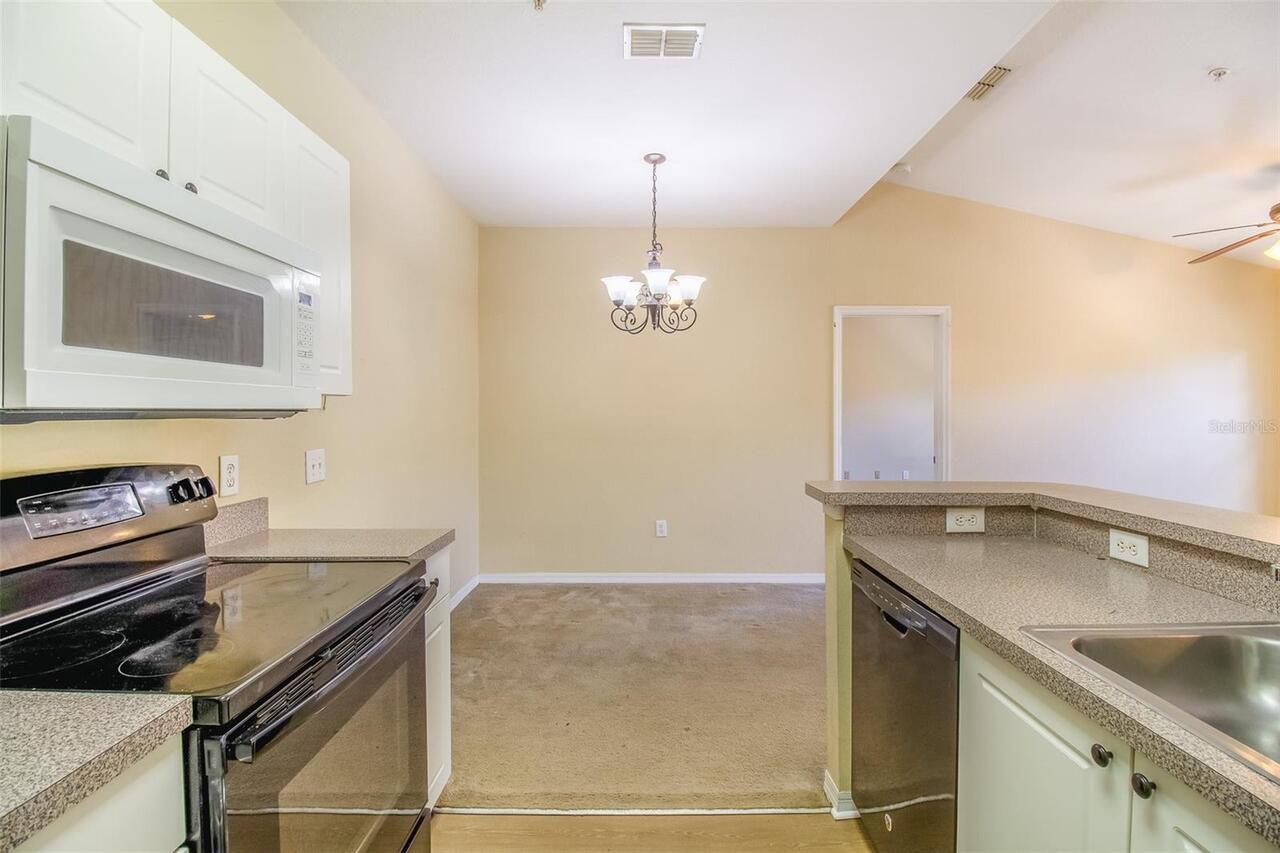 Listing Photo 14