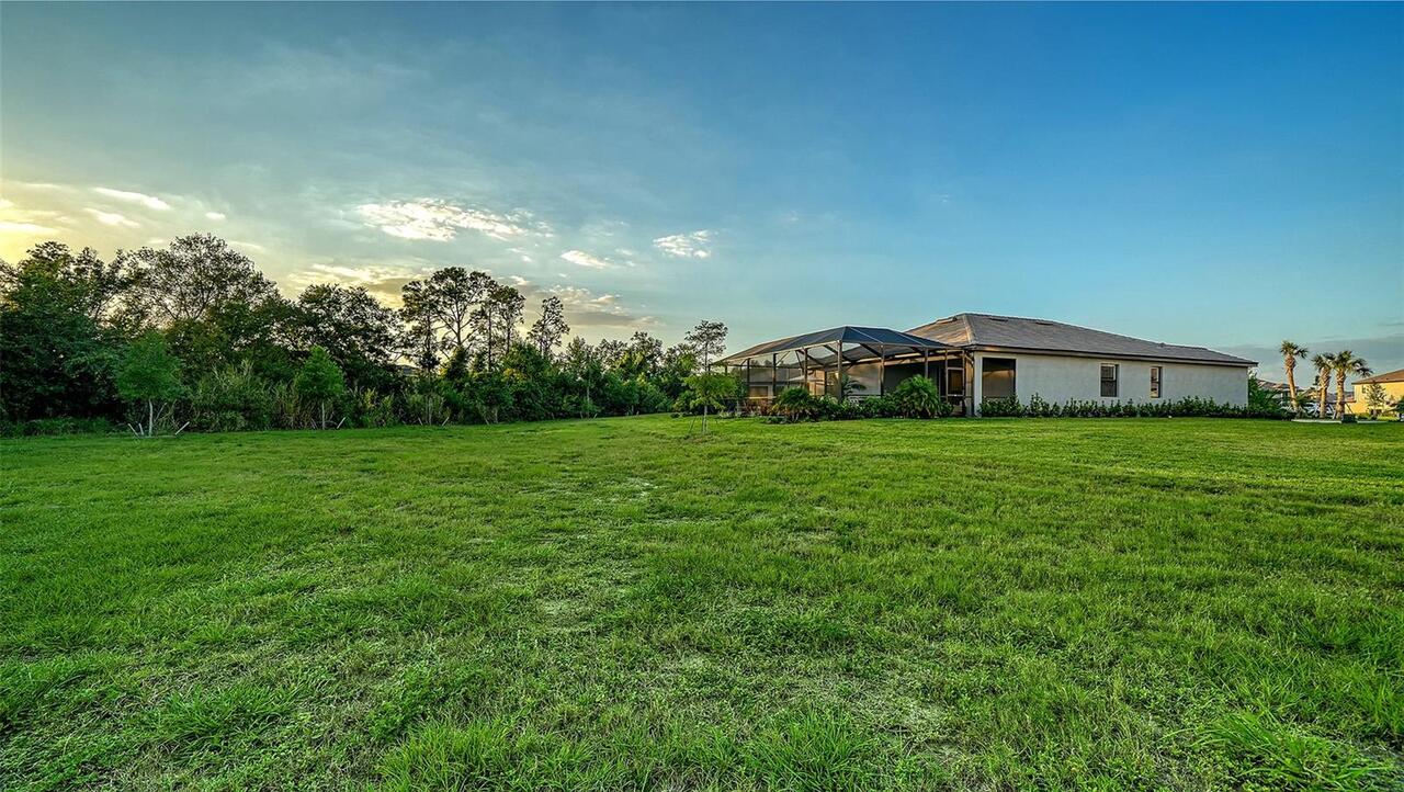 Listing Photo 43