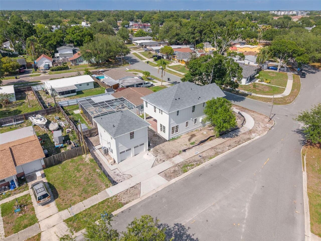 Listing Photo 7