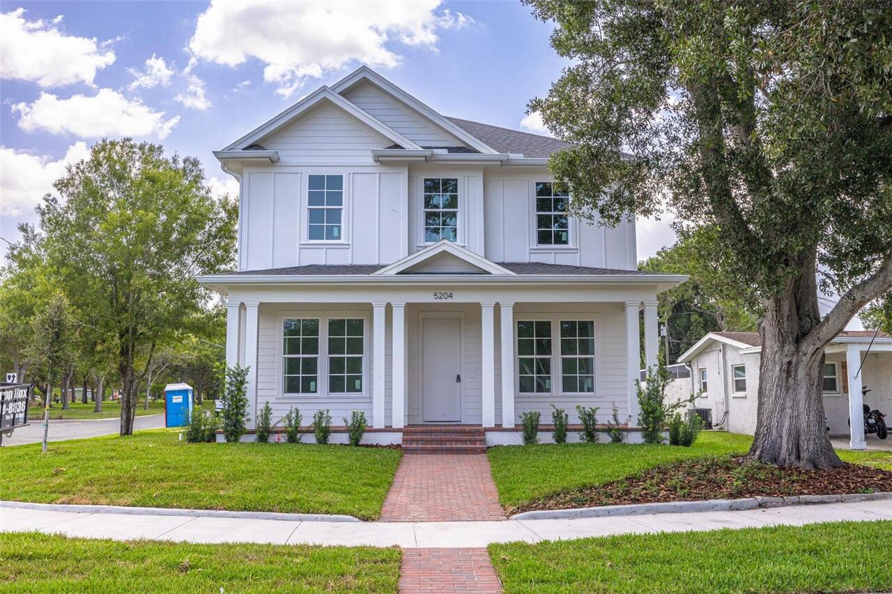 St Petersburg Real Estate