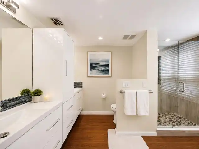 Listing Photo 32