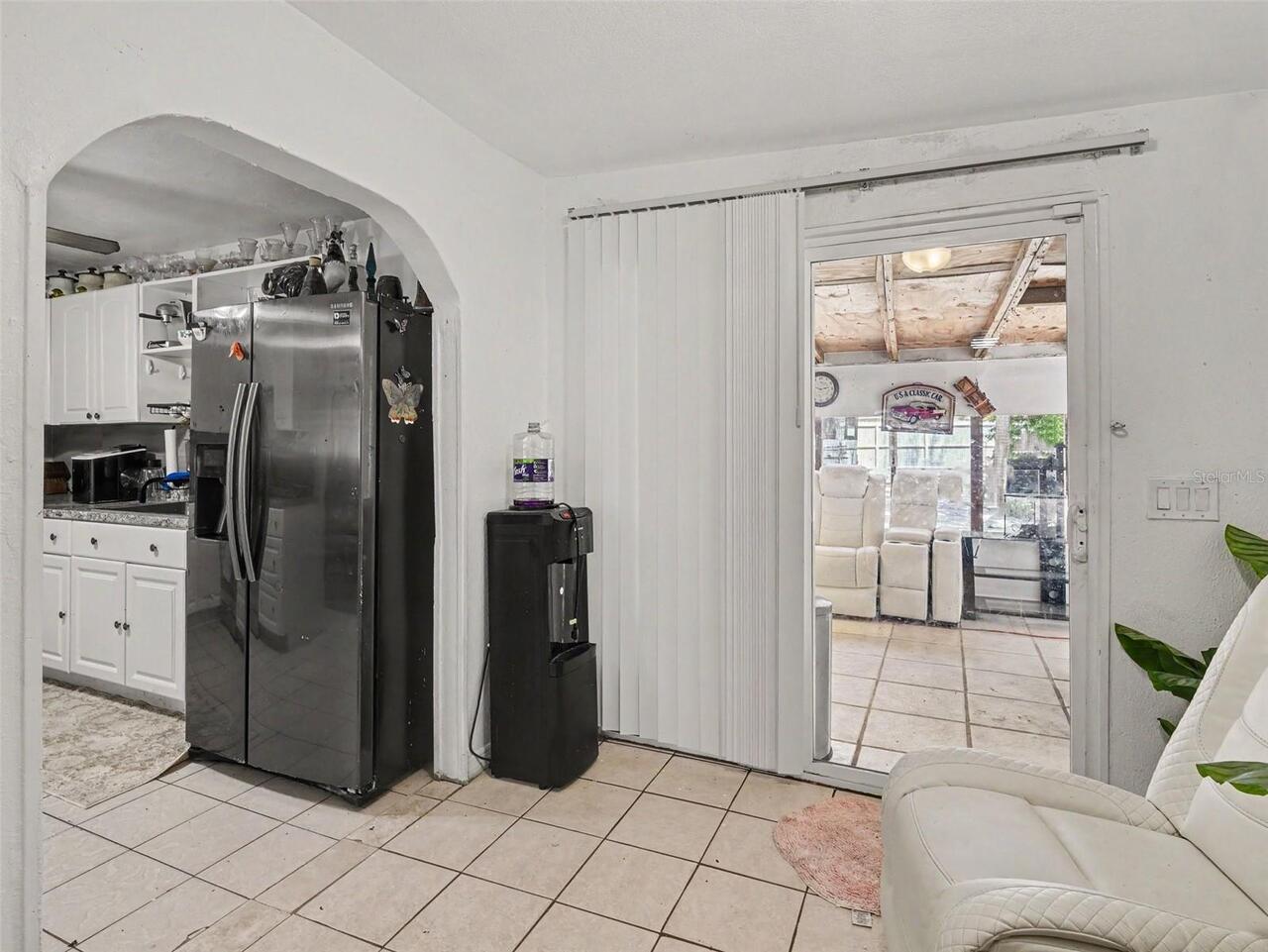Listing Photo 11
