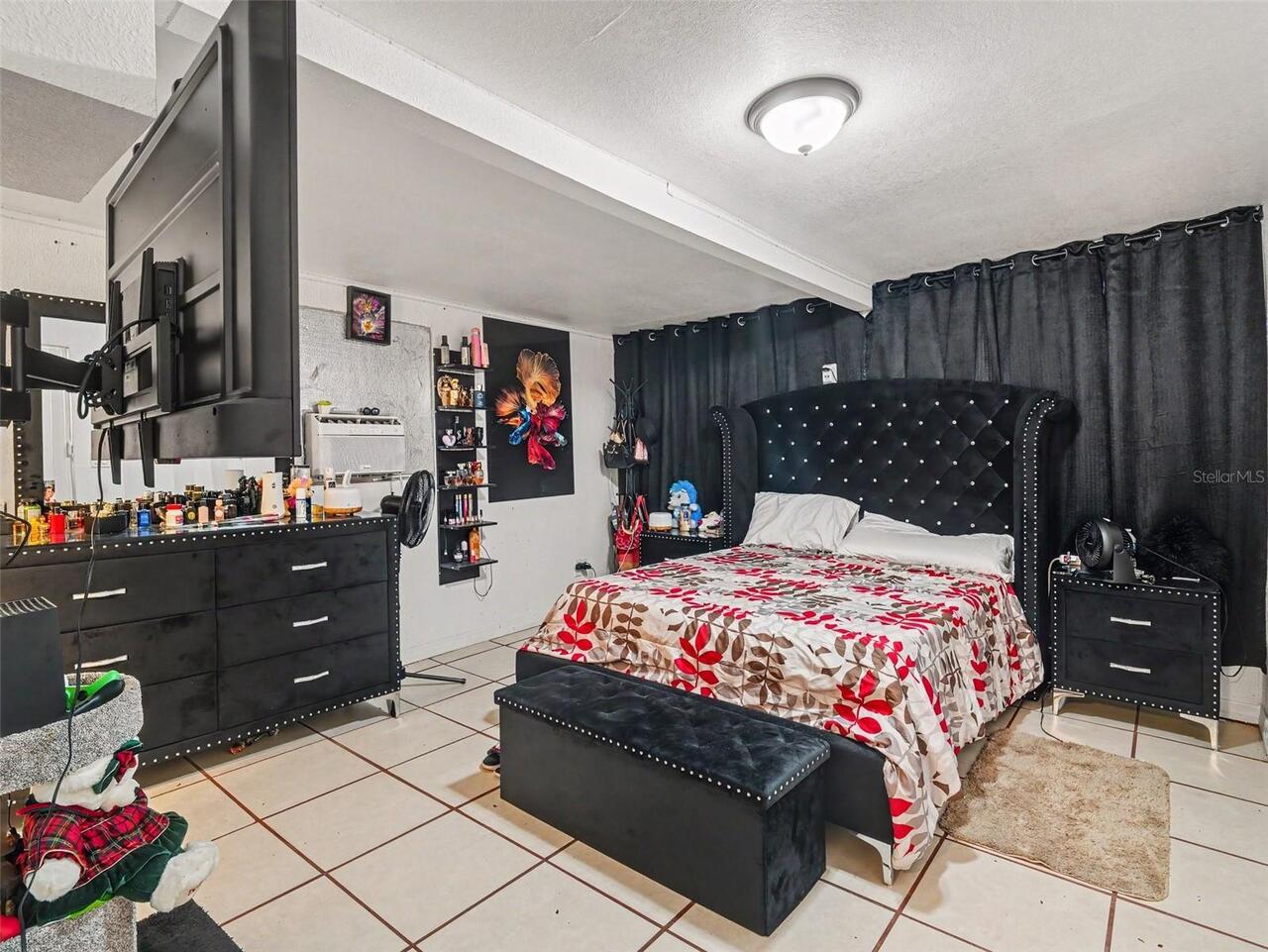 Listing Photo 18