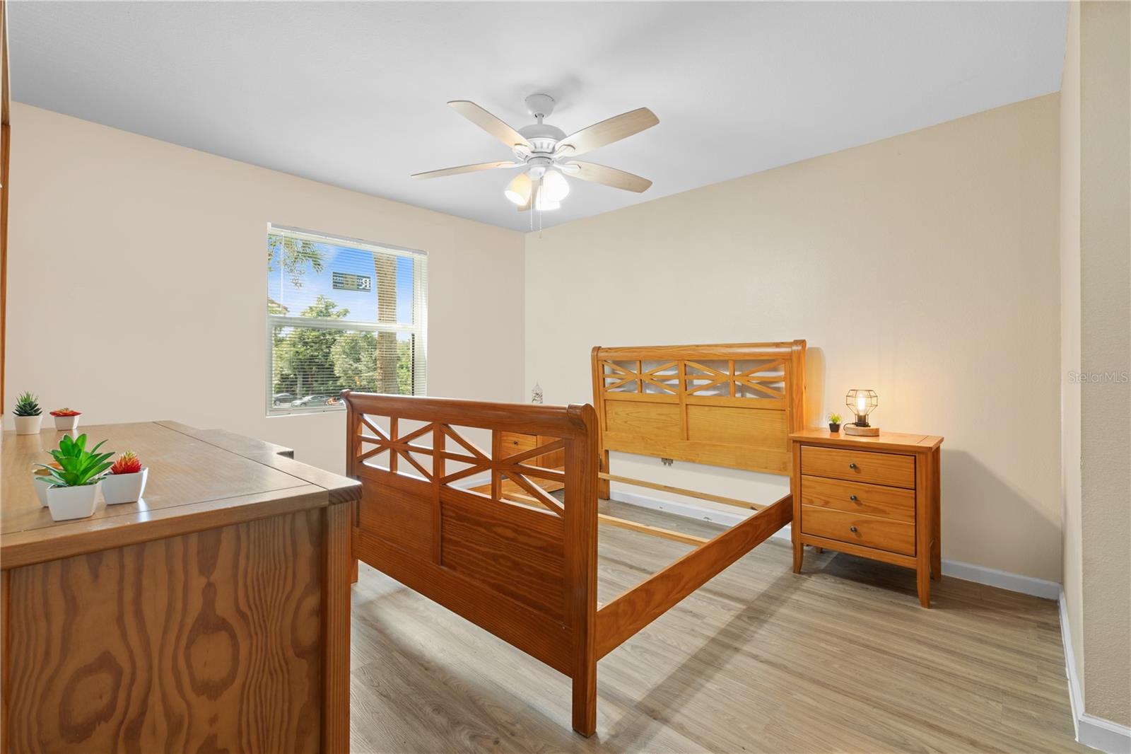 Listing Photo 26