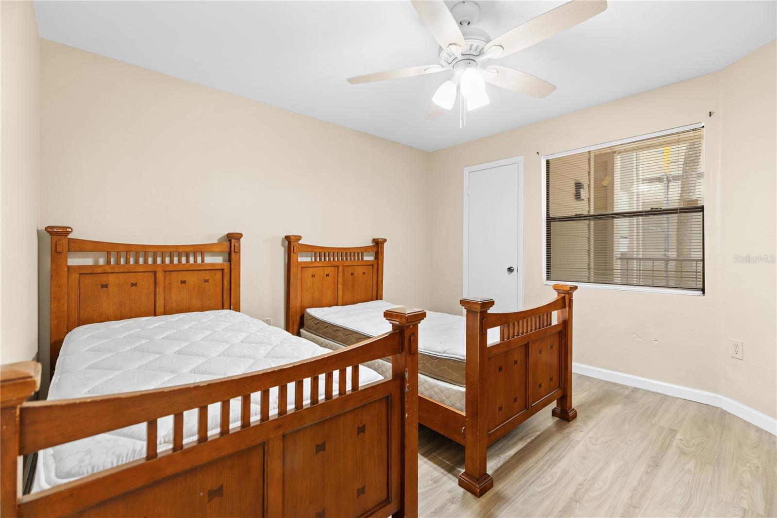 Listing Photo 34