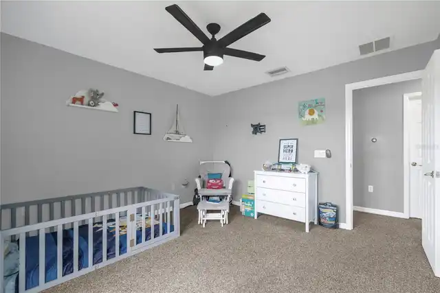 Listing Photo 11