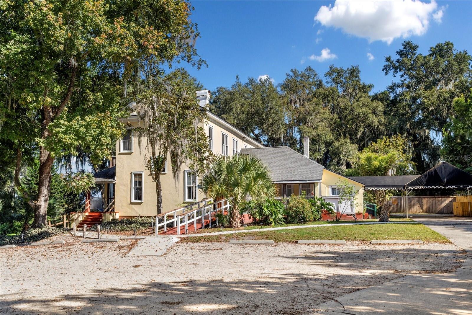 Listing Photo 17