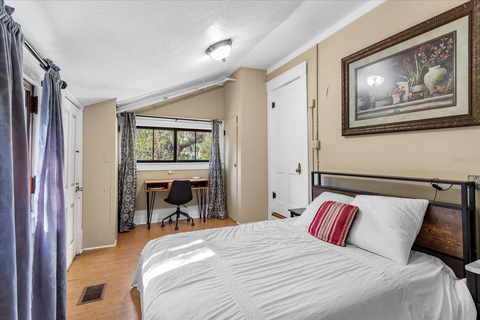 Listing Photo 43