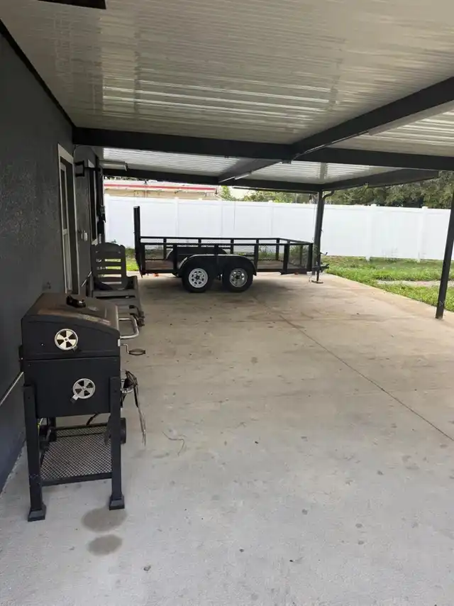 Listing Photo 18