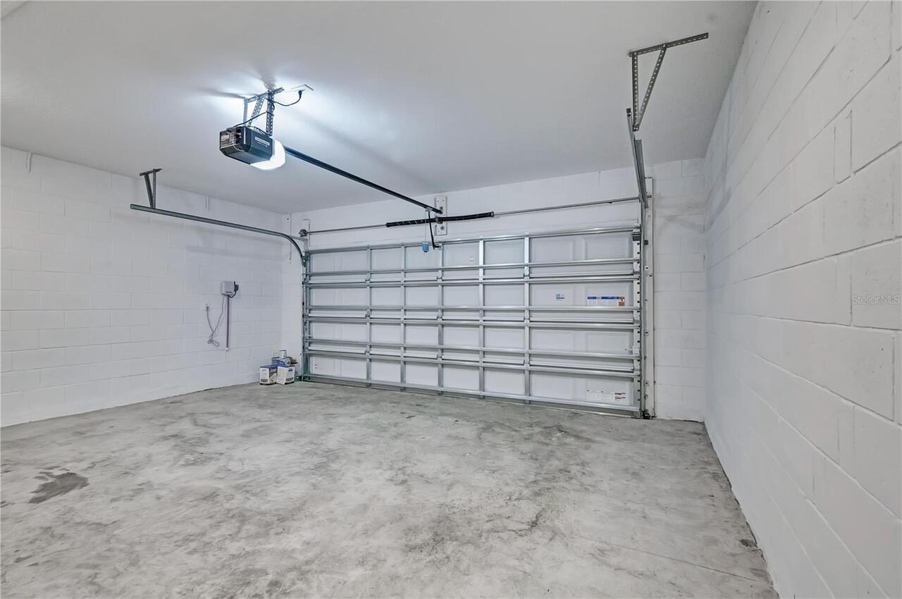 Listing Photo 23