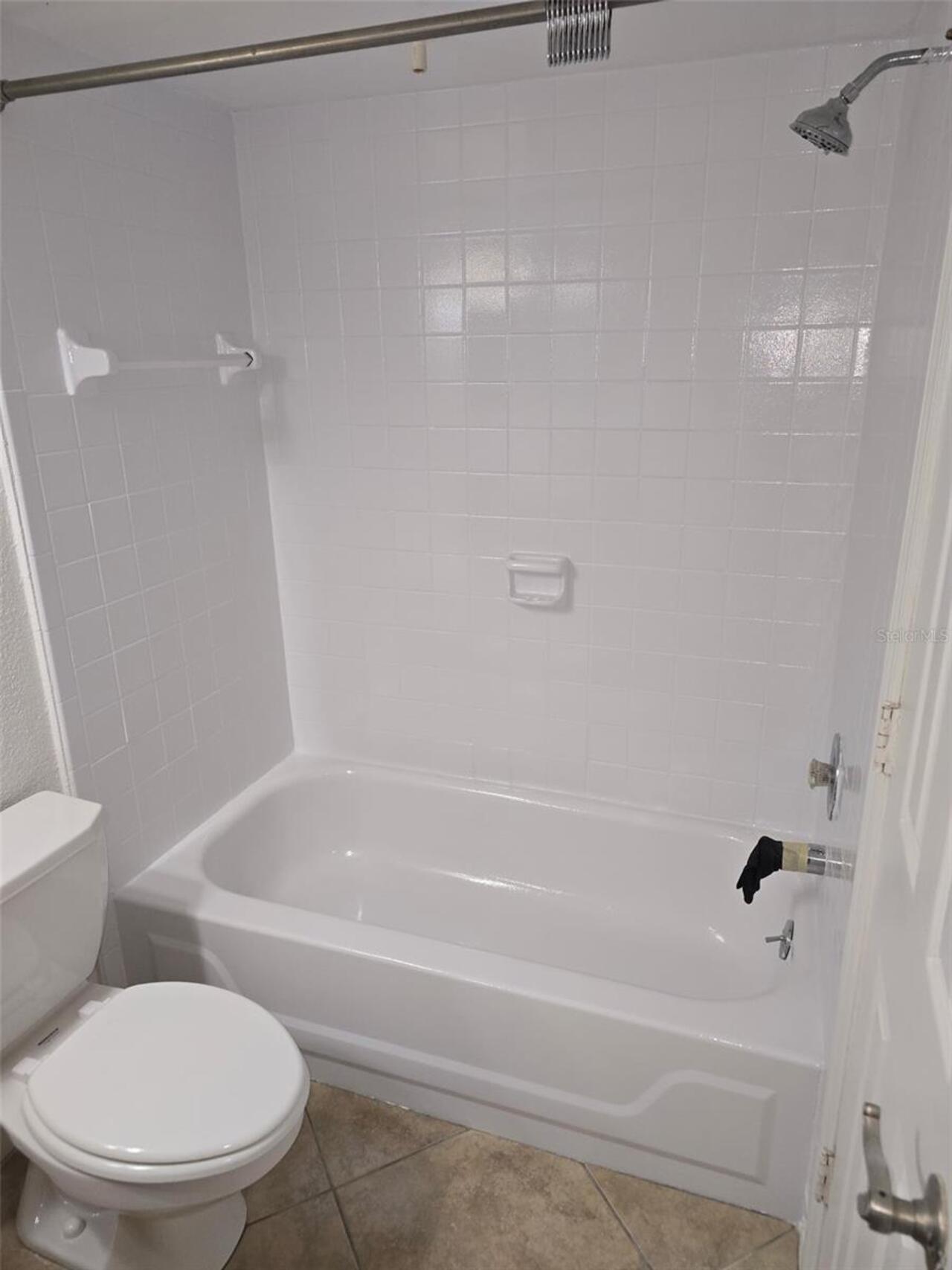 Listing Photo 8
