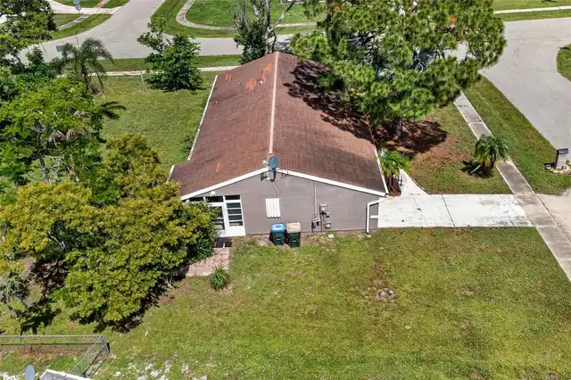 Listing Photo 25