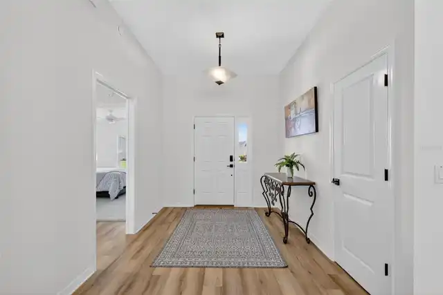 Listing Photo 6