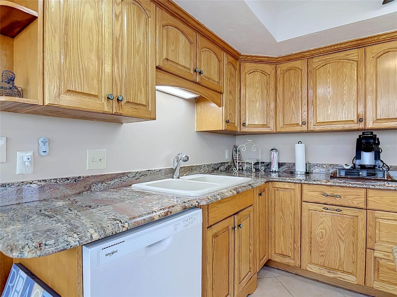 Listing Photo 14