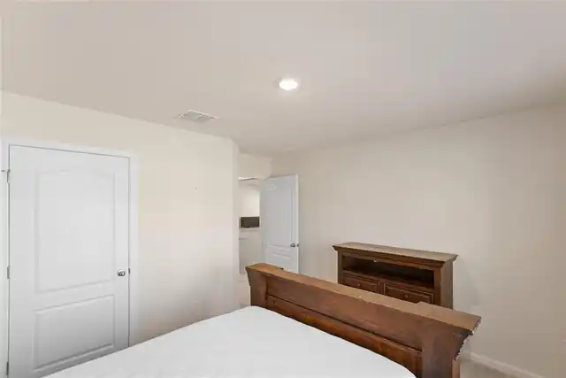 Listing Photo 41