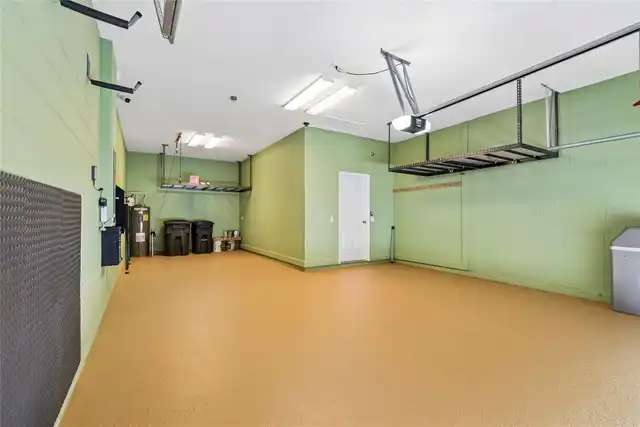 Listing Photo 41