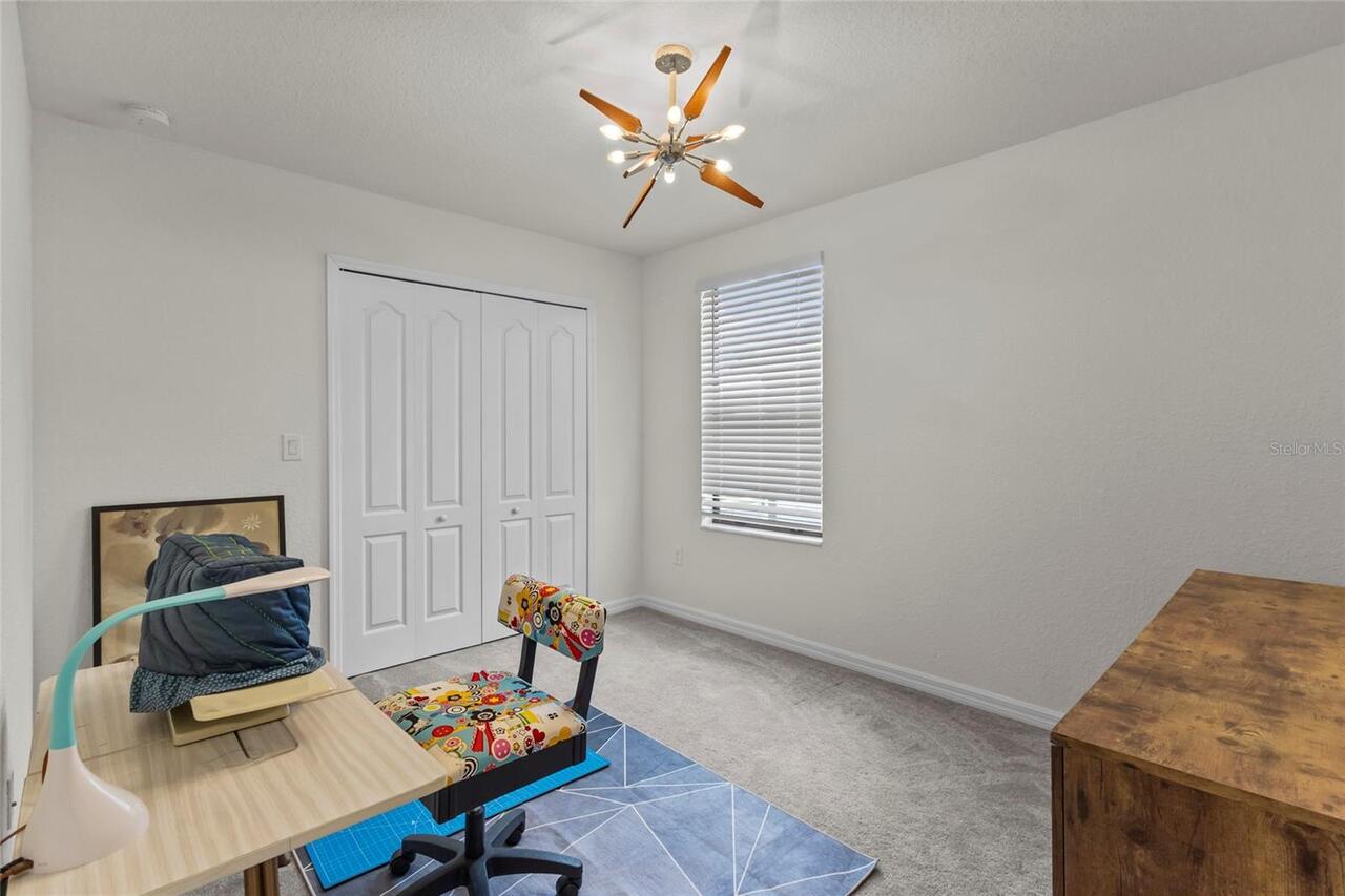 Listing Photo 11