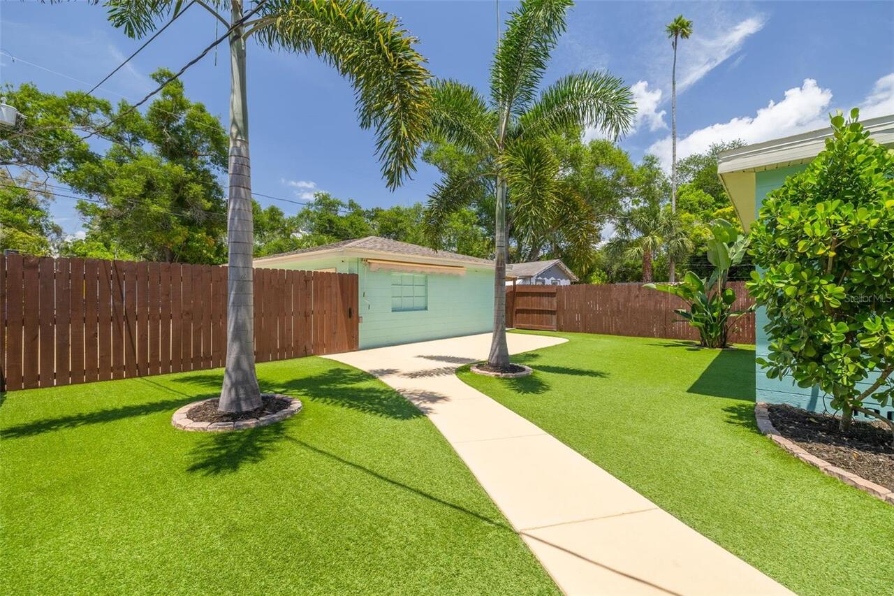 Listing Photo 25